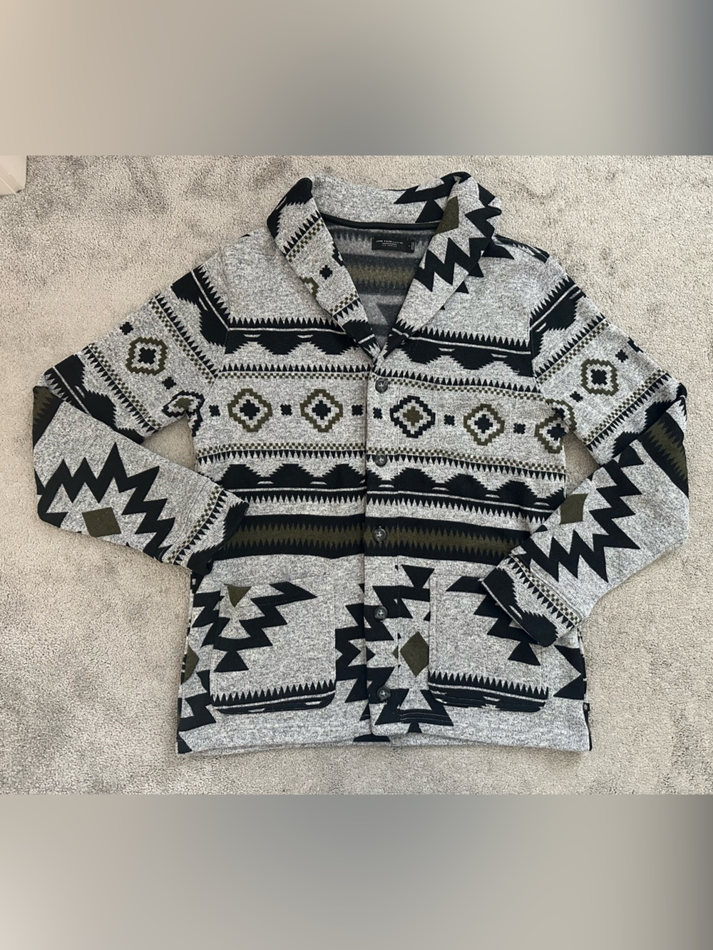 Junk Food Clothing Southwestern Cardigan Button Front Knit Grey/Green Size Large